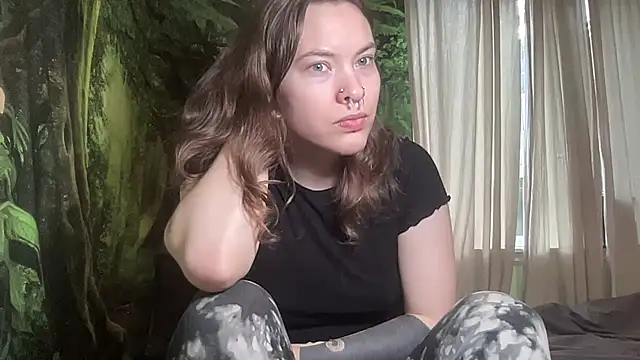 Snapshot of mo0ngoddess chatting on March 16, 1:38 am mo0ngoddess online show from March 16, 1:38 am
