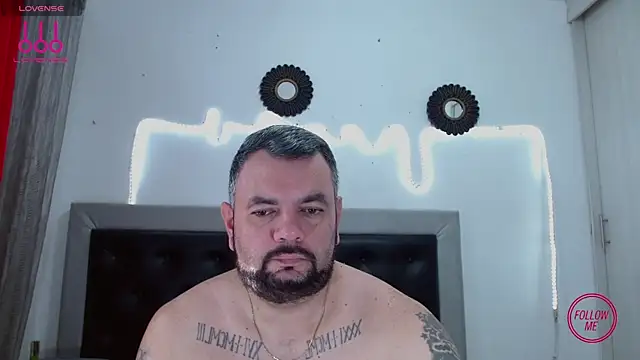 Snapshot of perverseveteranmanxxx chatting on September 14, 3:12 pm perverseveteranmanxxx online show from September 14, 3:12 pm