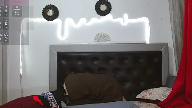 Snapshot of perverseveteranmanxxx chatting on November 17, 10:14 pm perverseveteranmanxxx online show from November 17, 10:14 pm