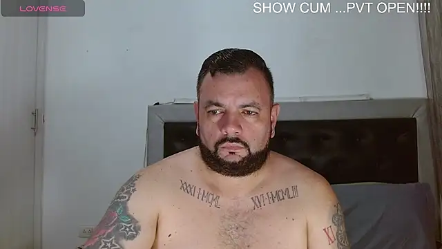 Snapshot of perverseveteranmanxxx chatting on June 26, 3:34 am perverseveteranmanxxx online show from June 26, 3:34 am