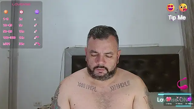 Snapshot of perverseveteranmanxxx chatting on June 17, 4:34 am perverseveteranmanxxx online show from June 17, 4:34 am