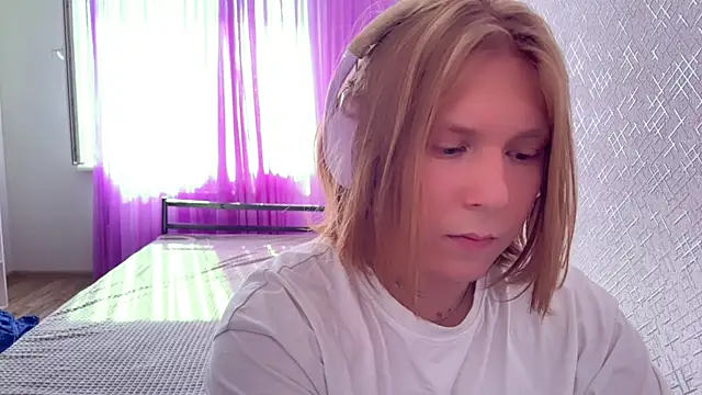 Hirtay online show from July 11, 1:11 pm