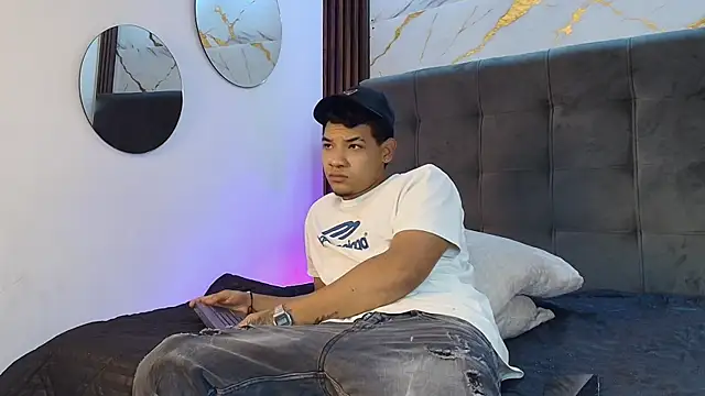 bick jhonn online show from May 31, 7:25 pm