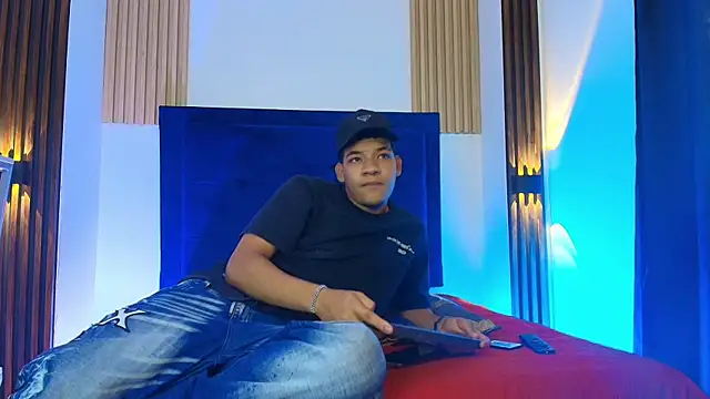 bick jhonn online show from June 1, 7:35 pm