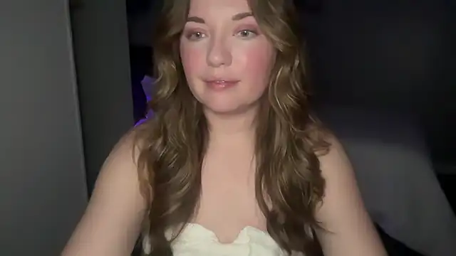 libbylaguna online show from May 19, 2:51 am