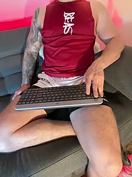 Oliver browm online show from May 13, 12:56 pm