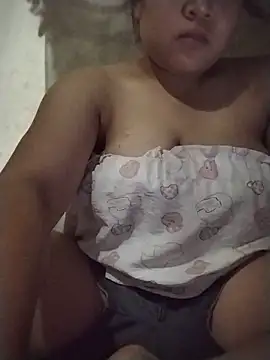 lybaby11 online show from May 19, 3:30 pm
