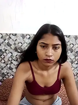 Snapshot of Rani-8788 chatting on May 18, 6:45 pm Rani-8788 online show from May 18, 6:45 pm