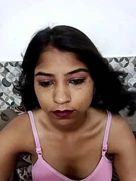 Snapshot of Rani-8788 chatting on May 27, 6:15 pm Rani-8788 online show from May 27, 6:15 pm
