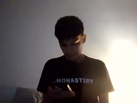 GhostBoyX66 online show from May 14, 3:47 am