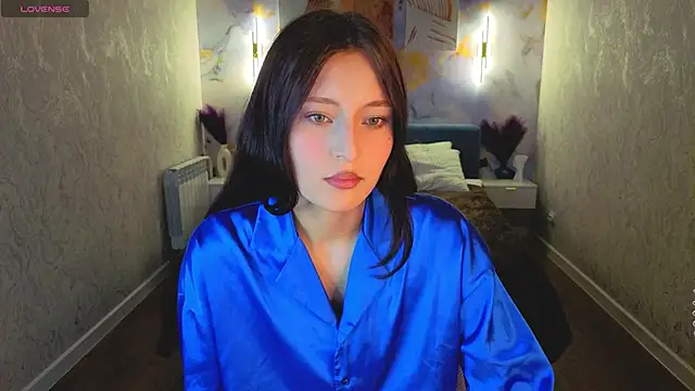 Tracey Gill online show from May 24, 9:09 am