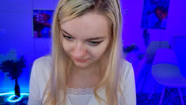 Angela Bunny online show from May 13, 9:16 am