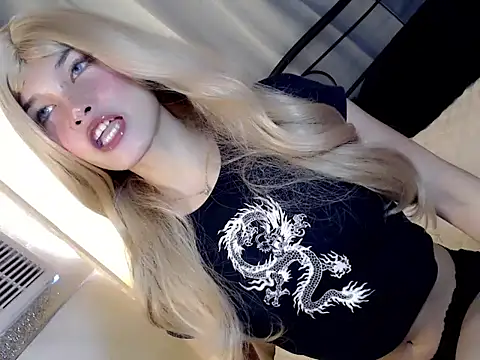 Lily holly online show from June 4, 12:15 am
