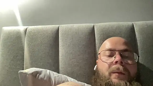 Snapshot of Vadym1001 chatting on July 14, 1:16 am Vadym1001 online show from July 14, 1:16 am