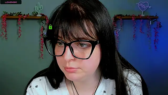 dana cute1 online show from May 13, 9:49 am