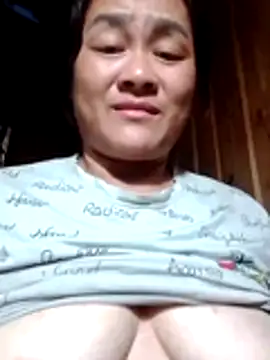 Snapshot of Blowjob0100 chatting on July 19, 11:51 am Blowjob0100 online show from July 19, 11:51 am