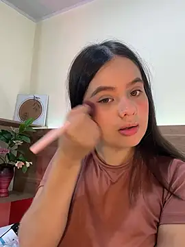 thamiina   online show from June 10, 11:55 am