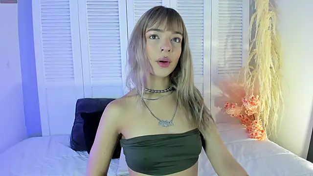 akemi   online show from May 27, 2:46 pm