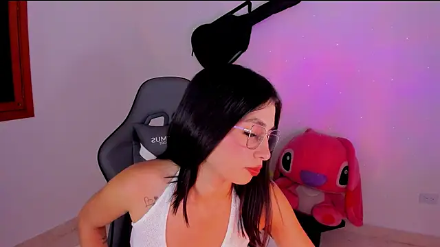 Scarleth Ferrec online show from June 5, 12:59 am