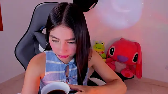 Scarleth Ferrec online show from June 17, 2:16 pm