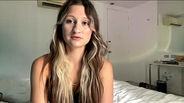 Lani  Waves online show from May 13, 6:09 am