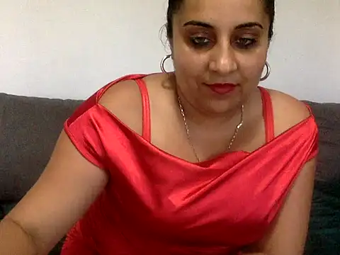 Antoniasweet online show from June 6, 2:55 pm