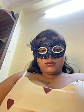 Snapshot of Kitttooo chatting on July 17, 11:35 pm Kitttooo online show from July 17, 11:35 pm