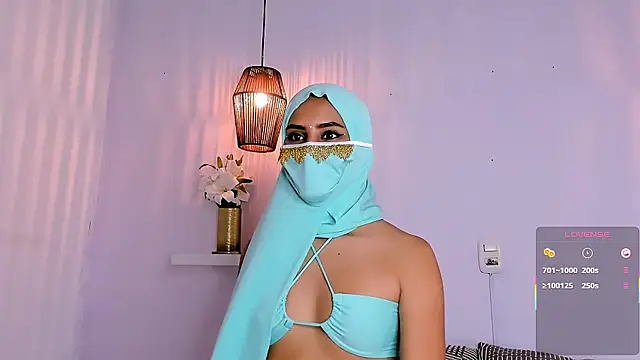 sahar kasia online show from May 13, 8:05 pm
