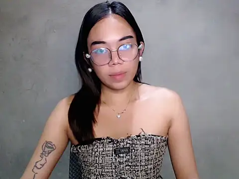 Urbabydollxxx online show from June 15, 6:18 pm