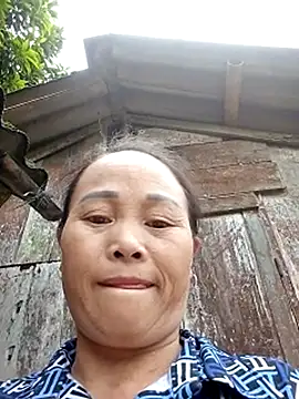 Nana-AsianWet online show from May 12, 7:38 am