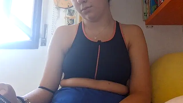 Snapshot of Foxyyy69 chatting on July 4, 1:48 pm Foxyyy69 online show from July 4, 1:48 pm