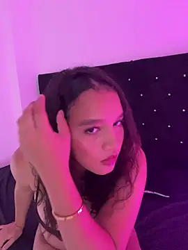 Mariana swe online show from May 13, 8:16 pm
