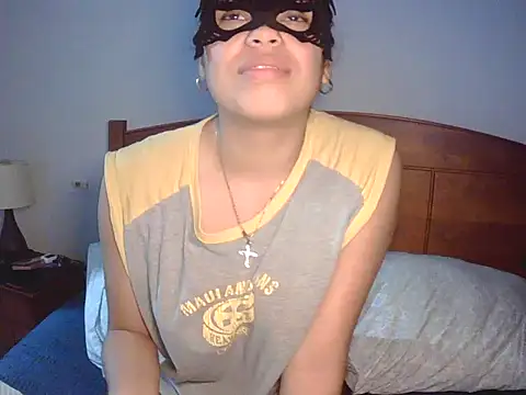 Aurora Esmeralda1281 online show from June 21, 3:12 am