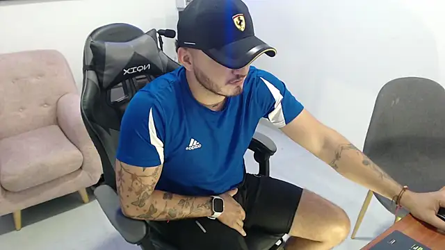 Thiago 420 online show from May 27, 2:19 am