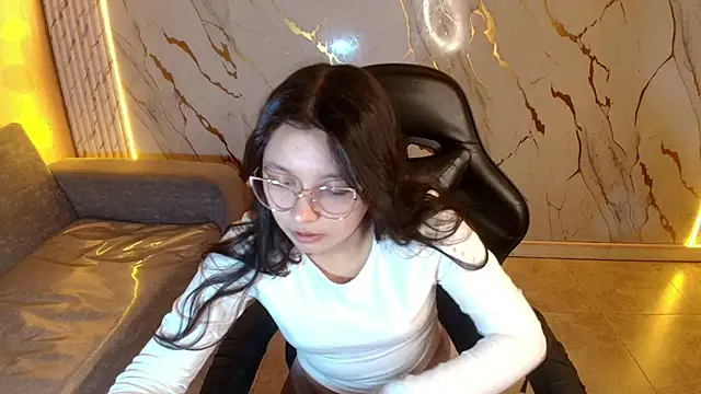 HoneyDoll tf online show from June 1, 1:11 pm