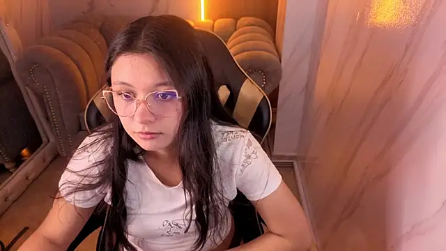 HoneyDoll tf online show from June 25, 12:43 pm