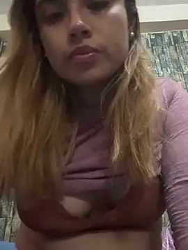 BabyCinnamon1 online show from May 14, 4:20 am
