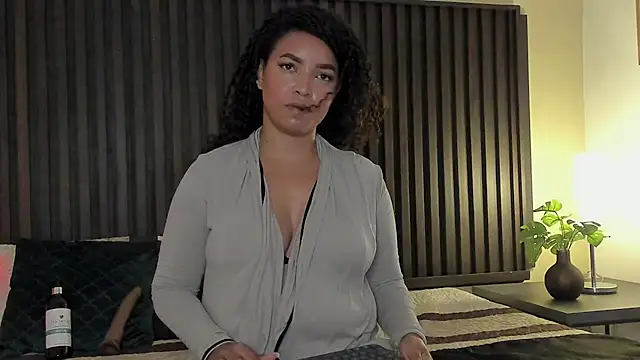 Armelinne online show from June 3, 12:39 pm
