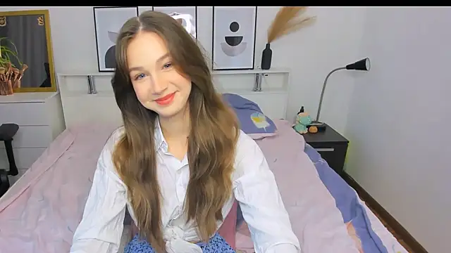 Baby Dana1 online show from May 12, 3:51 pm