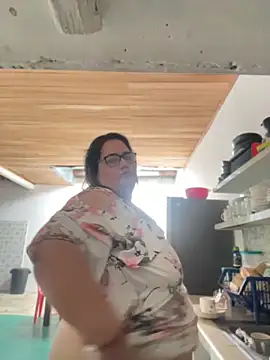 marianacooper1234 online show from June 15, 5:45 pm