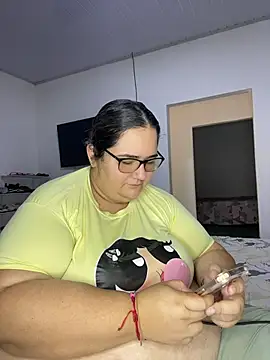 marianacooper1234 online show from May 26, 5:33 pm