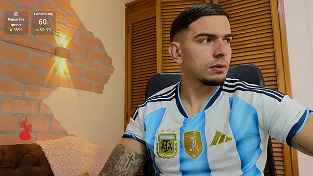 Josh miller01 online show from May 14, 1:08 pm