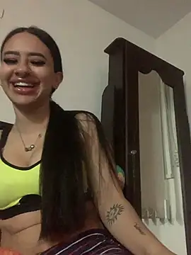 Sweet1 Treat online show from July 16, 8:44 am