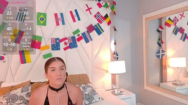 IsabelleMilan online show from June 24, 9:23 pm