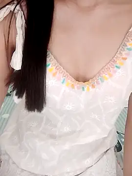 Ipho girl online show from June 19, 8:25 pm