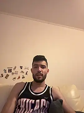 Snapshot of Z-man- chatting on June 27, 12:38 am Z-man- online show from June 27, 12:38 am