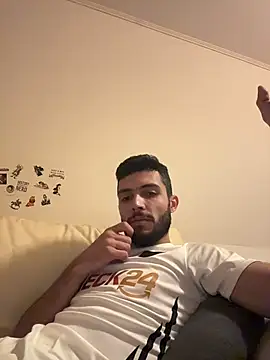 Snapshot of Z-man- chatting on May 30, 11:21 pm Z-man- online show from May 30, 11:21 pm