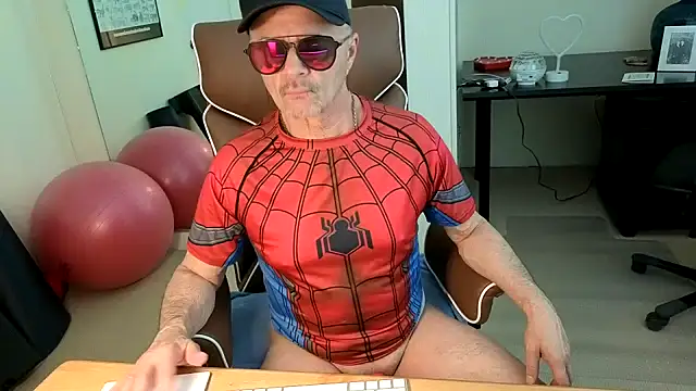 hotdadbod online show from January 6, 9:30 pm