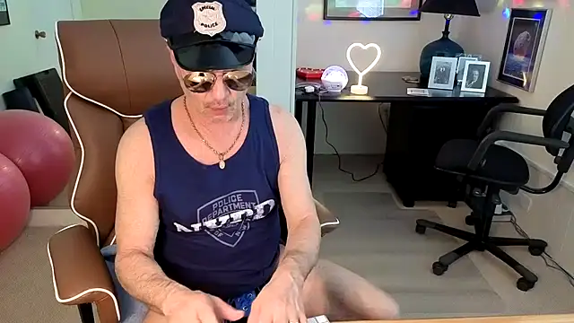 hotdadbod online show from January 10, 9:43 pm