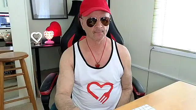 hotdadbod online show from February 21, 9:11 pm